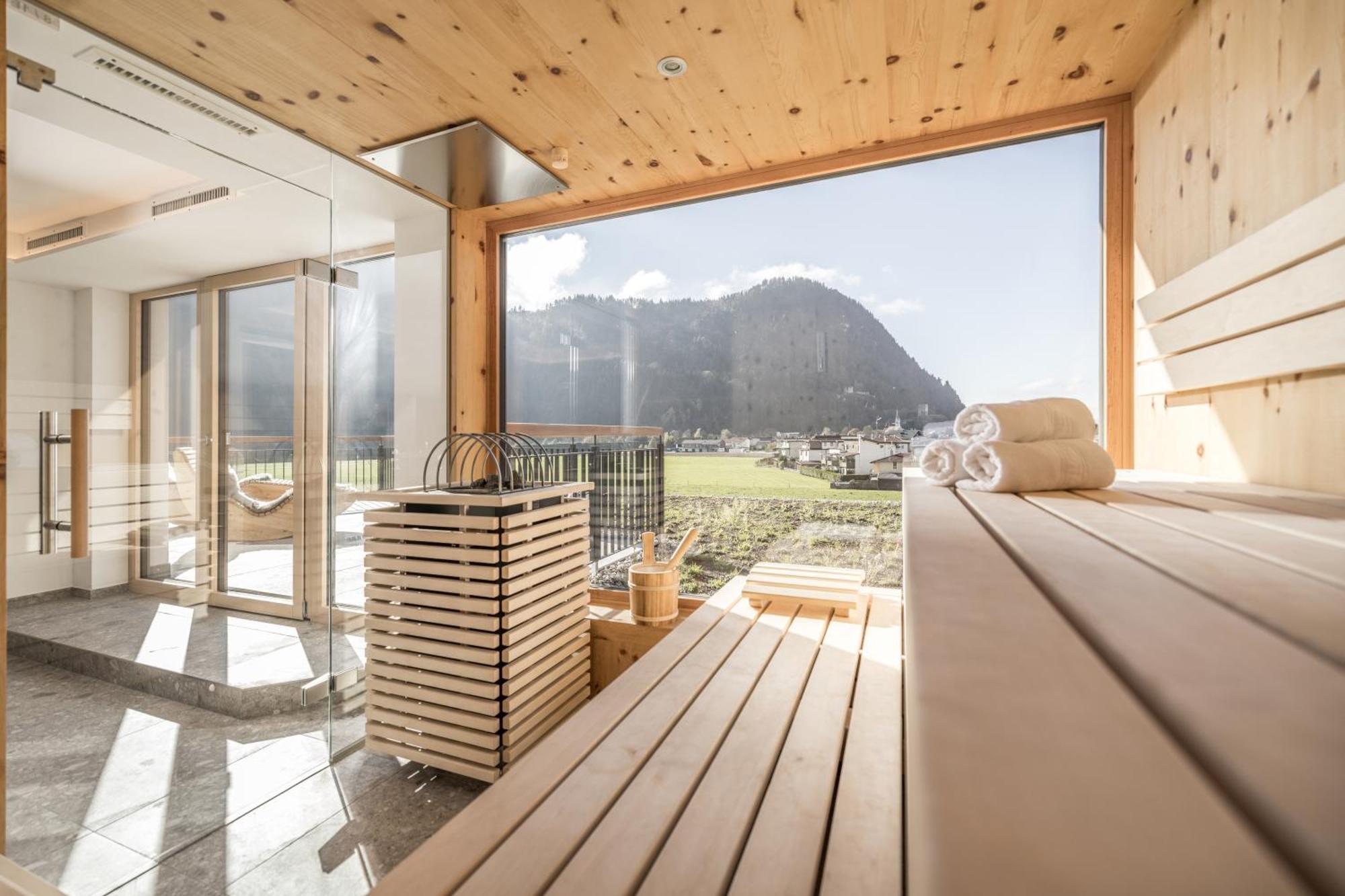 Zeit.Glueck Appartements Radfeld ภายนอก รูปภาพ