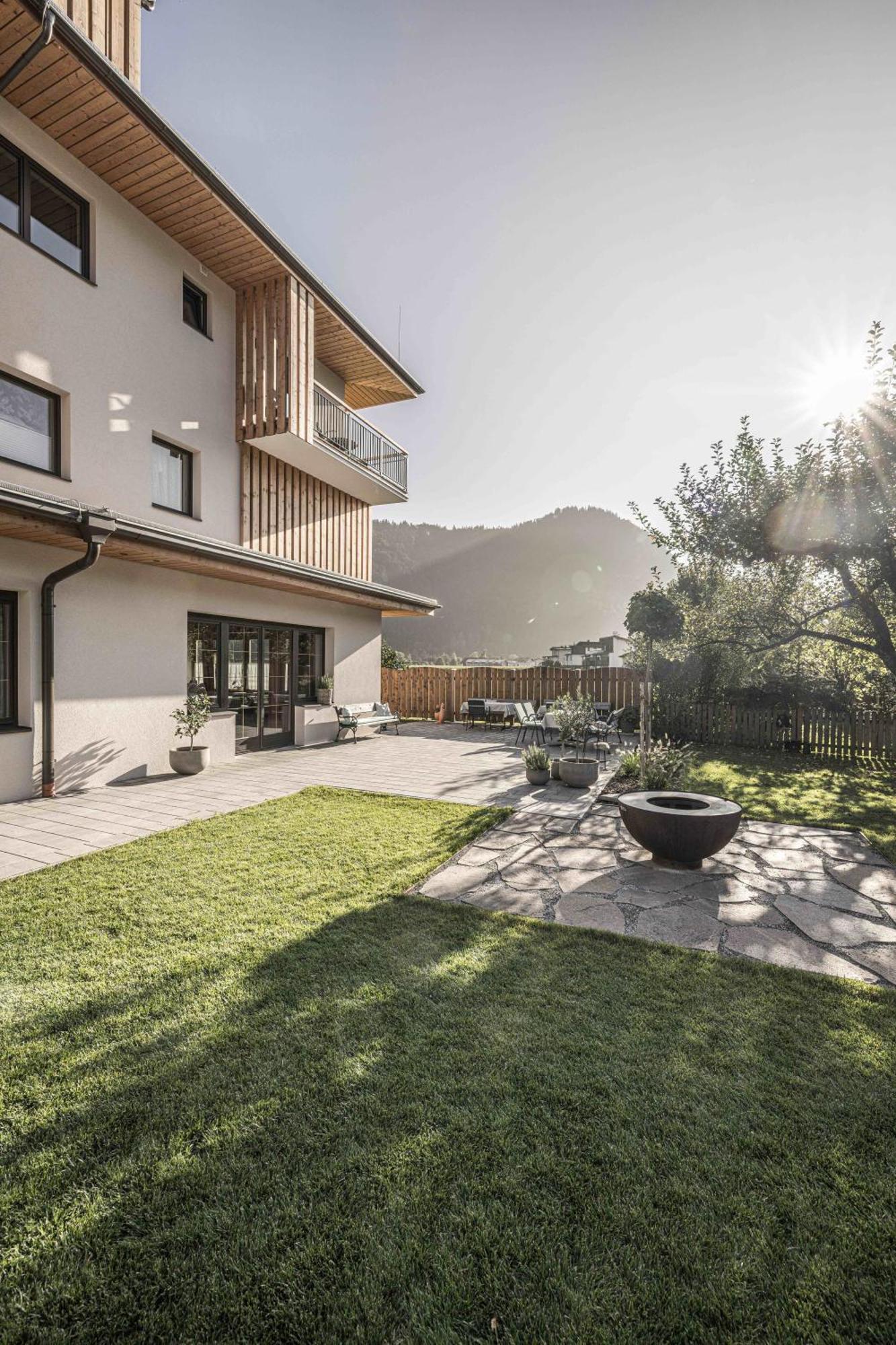 Zeit.Glueck Appartements Radfeld ภายนอก รูปภาพ